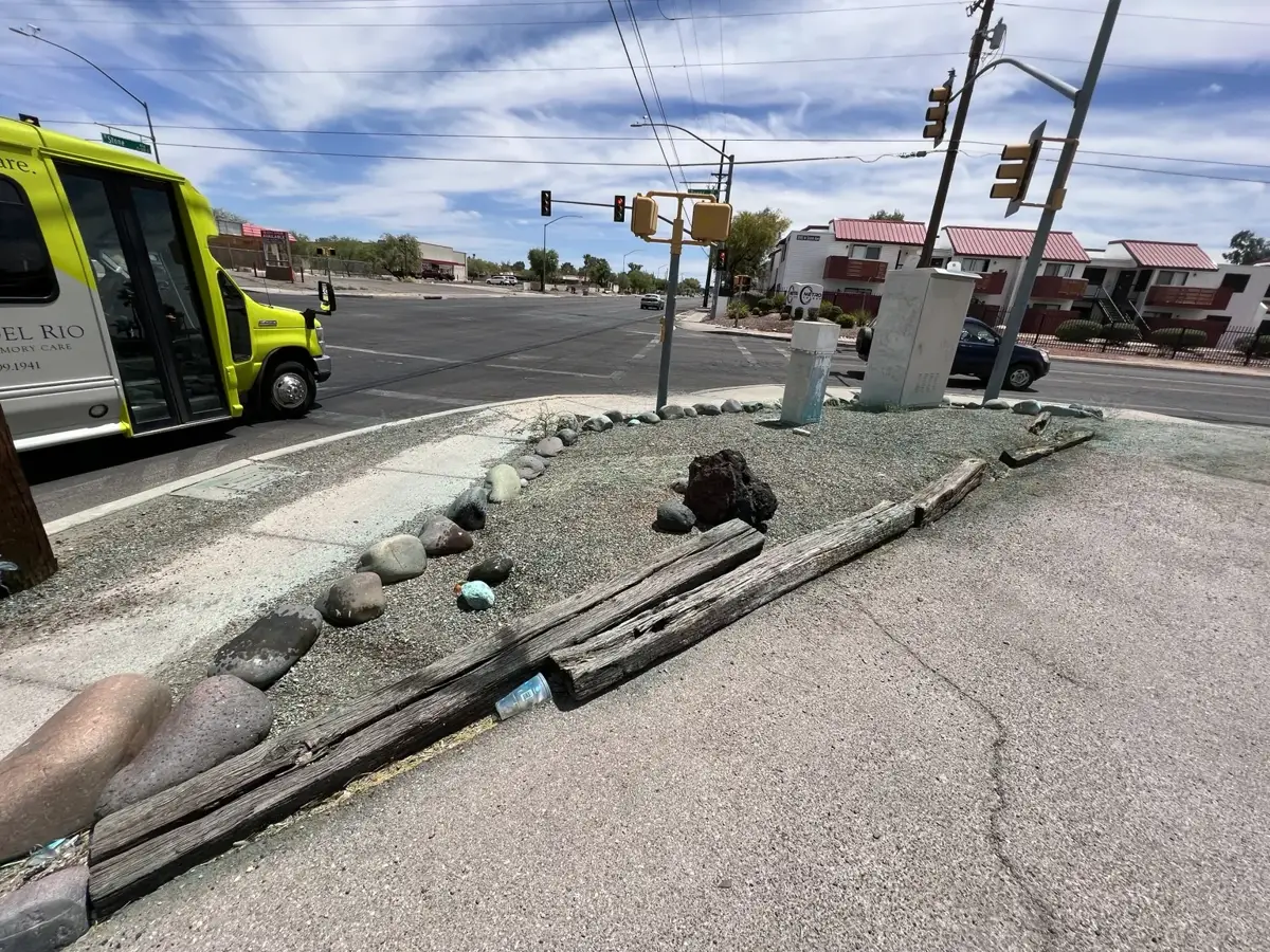 Commercial street edge and rock treatment area