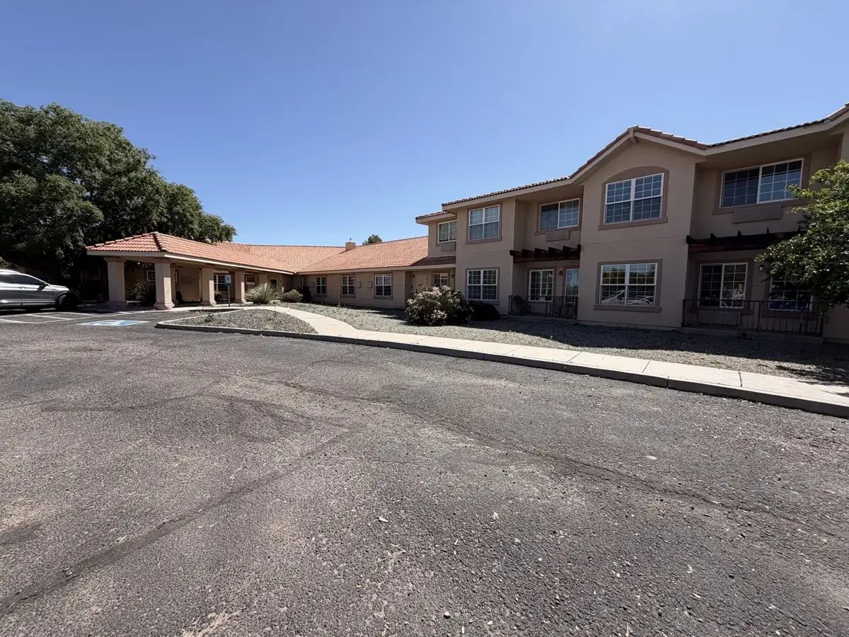 Assisted living property photo · view 2