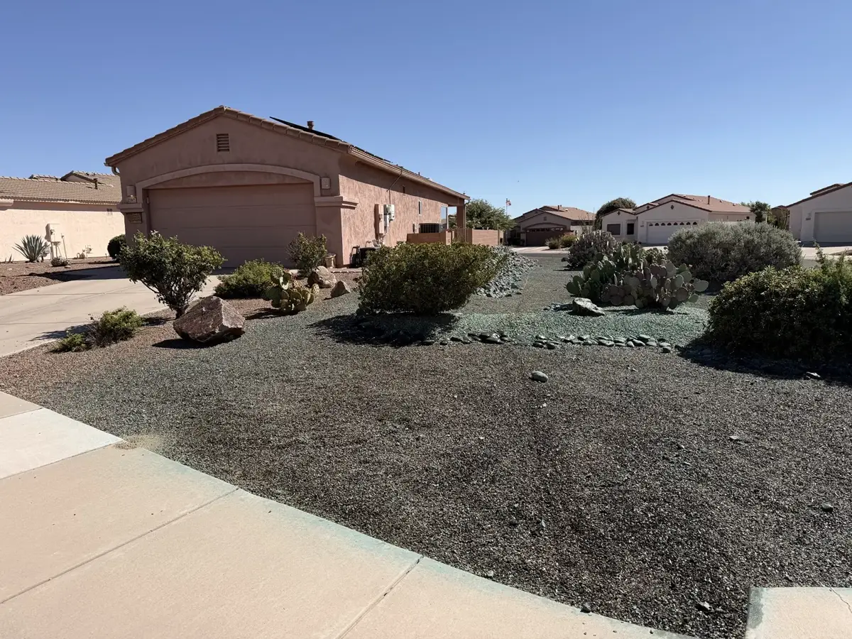 HOA and community property photo · view 7