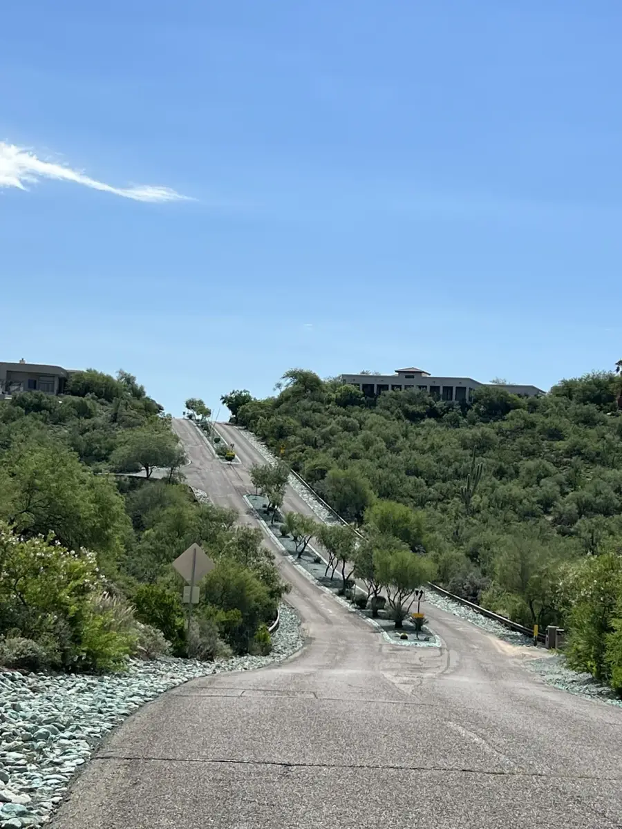HOA and community property photo · view 15