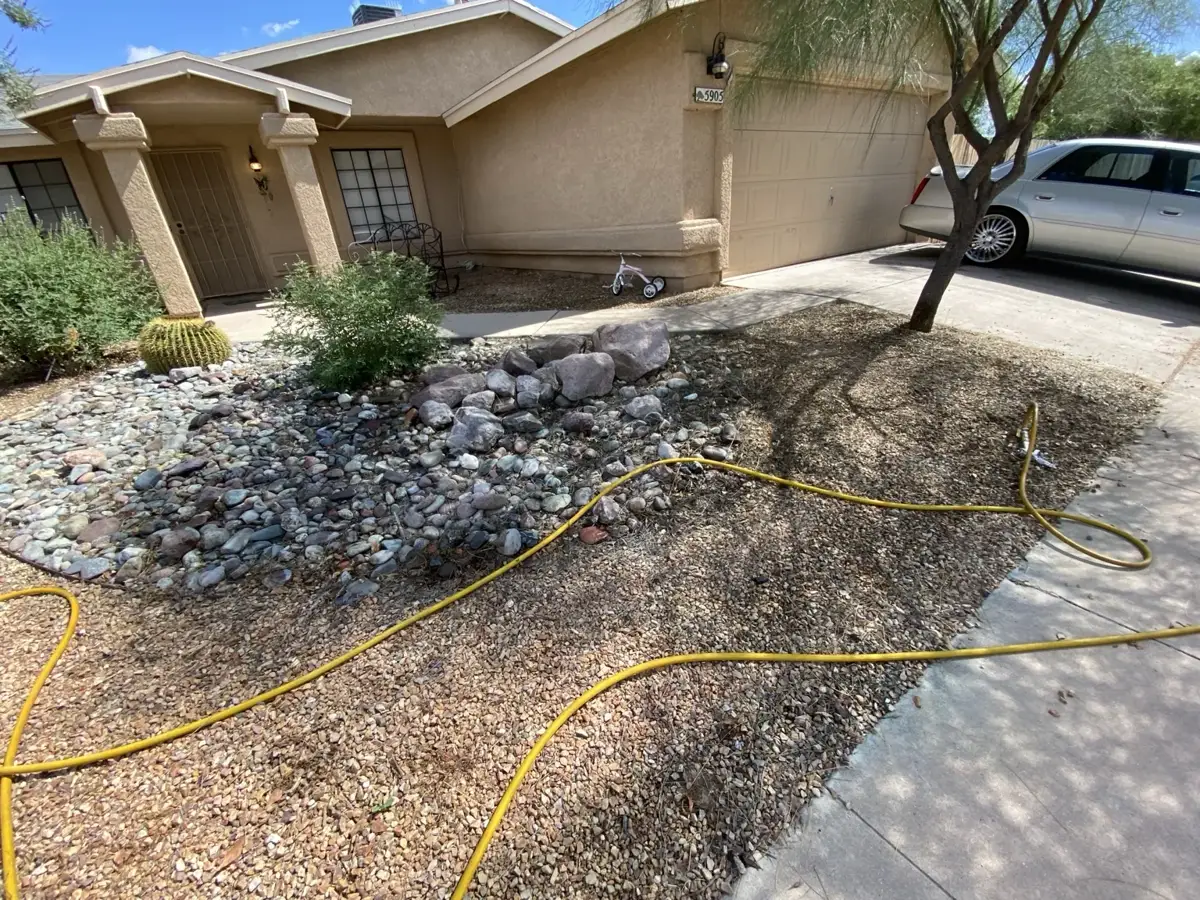 Residential property photo · view 10