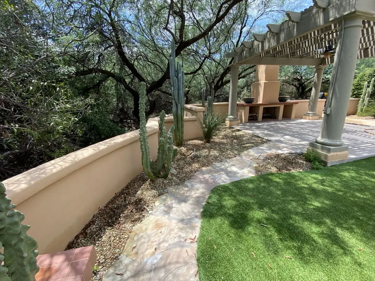 Residential property photo · view 19