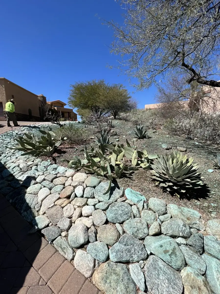 Residential property photo · view 52